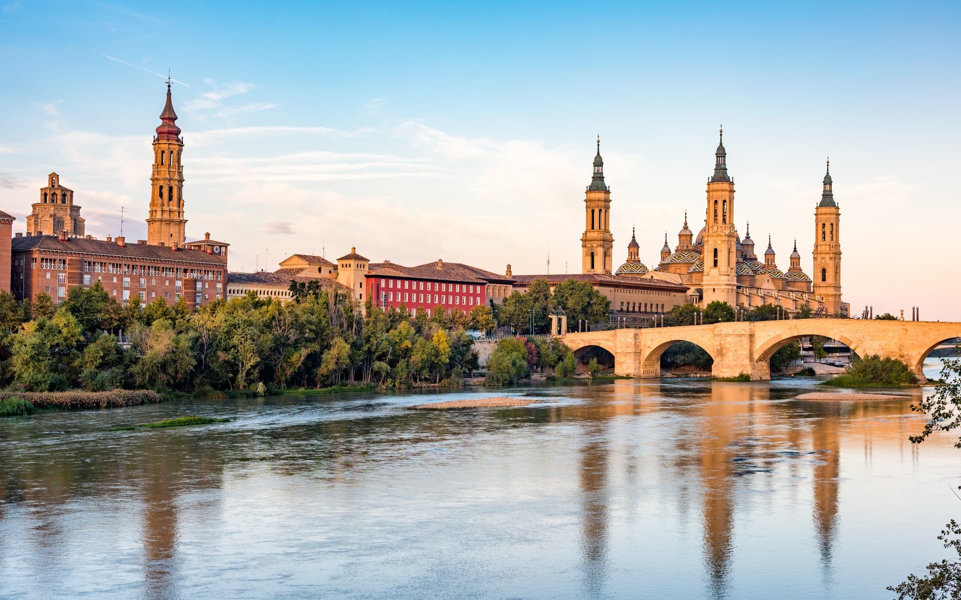 Touchdown in Zaragoza