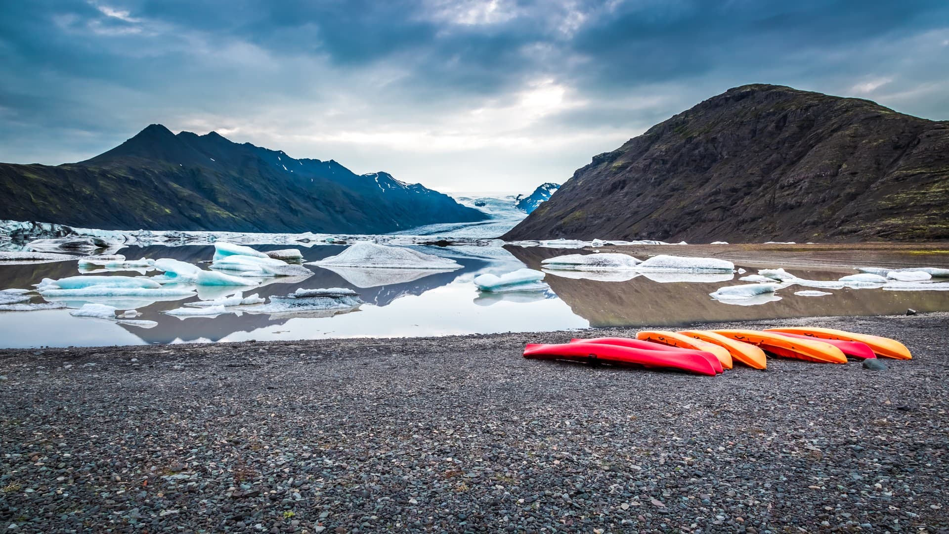 Vatnajökull National Park - Jökulsárlón Glacial Lagoon